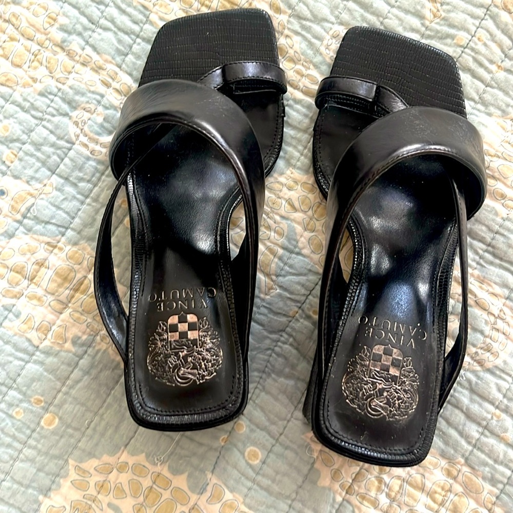 Vince Camuto Size 7 Black like new